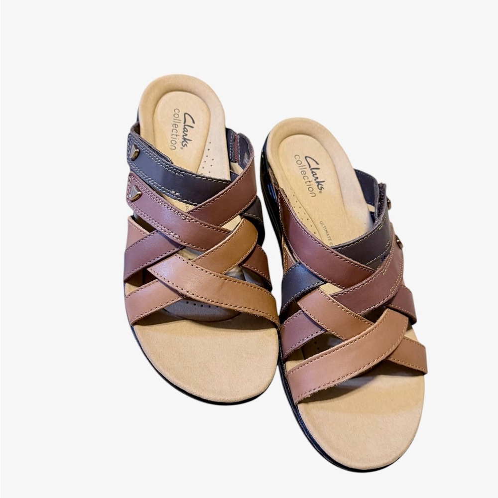 💚🌼NIB Clarks Brown Combi Sandal Box with Blue Logo